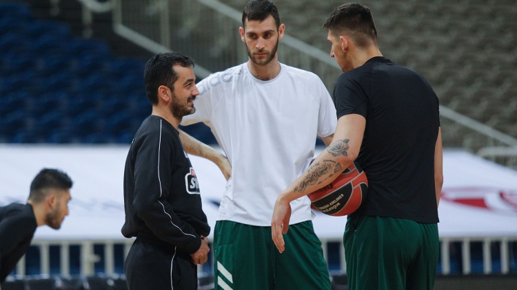 Αποχαιρέτησε τους παίκτες ο Βόβορας – Ξεκίνησε η «παρέλαση» ονομάτων