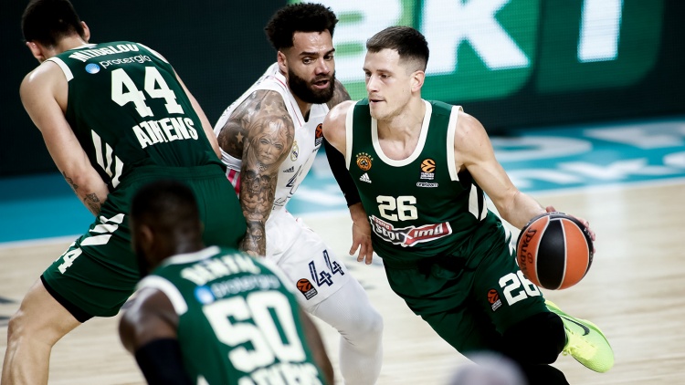 Νέα δημοσιεύματα για Ρεάλ Μαδρίτης και Νέντοβιτς