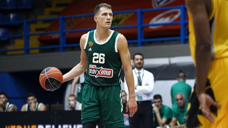 Νέντοβιτς: «Πρέπει να βελτιωθούμε»