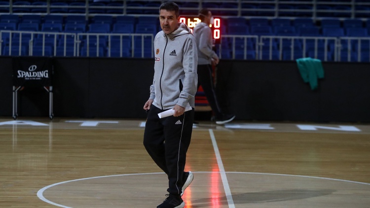 Πρίφτης: «Κάνουμε προπόνηση με 8 άτομα - Δεν ξέρω πως θα εμφανιστούμε»