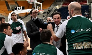 Πιτίνο σε Καλάθη: «Νικ, κάθε φορά που απλά σουτάρεις έχεις 40%»