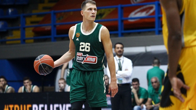 Θεραπεία ο Νέντοβιτς - Με 13 παίκτες η αποστολή του Παναθηναϊκού