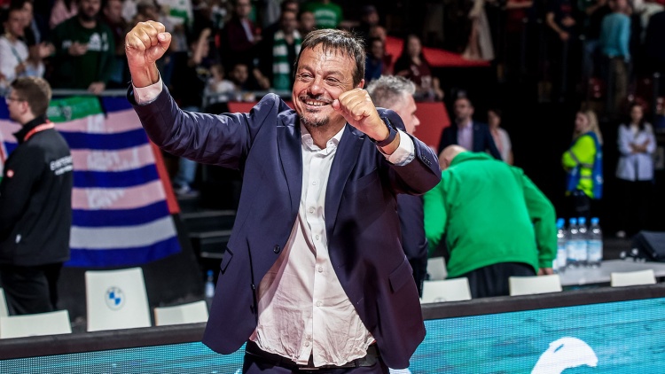 Αταμάν: «Αυτοί οι οπαδοί, αυτός ο σύλλογος αξίζουν πολλά - Συγχαρητήρια στον Χουάντσο»