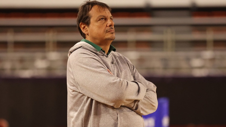 Αταμάν: «Κανείς δεν θα θυμάται αν κερδίσουμε το Κύπελλο, αν πας στο Final 4 όμως θα γραφτείς στην ιστορία»