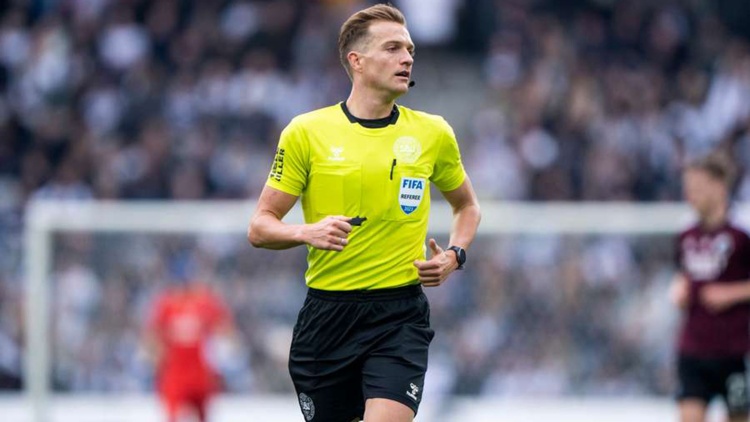 Ο Μίκελ Ρέντερ σφυρίζει στο Παναθηναϊκός - ΠΑΟΚ