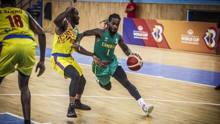 Θετικός ο Πάρις Λι στη νίκη του Καμερούν επί του Κονγκό