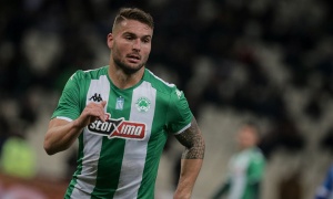 Σένκεφελντ: «Ας μη πω δημόσια αυτό που αισθάνομαι κάποιες φορές για τους διαιτητές»