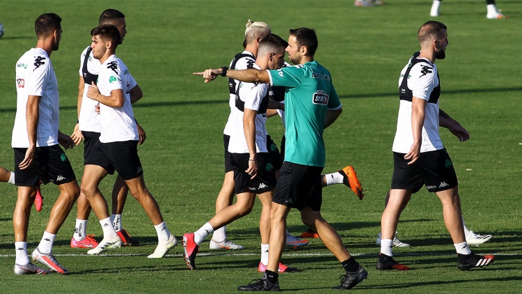 Σε δύο γκρουπ η προπόνηση