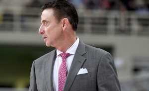 Πιτίνο: «Είμαστε με την πλάτη στον τοίχο»