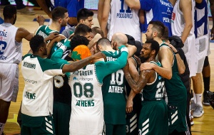 Να της «σπάσει» την έδρα και τον… «τσαμπουκά»