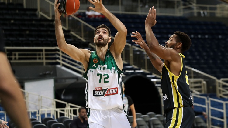 Γιορτές στο γήπεδο για τον Παναθηναϊκό