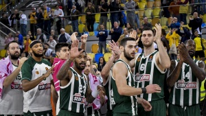 Αυτοί σφυρίζουν με ΤΣΣΚΑ (pic)