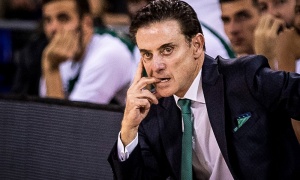 Πιτίνο: «Οι μισθοί δεν έχουν σχέση με τα ριμπάουντ»