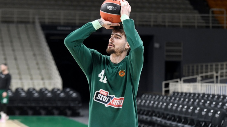 Ερνανγκόμεθ: «Nα έχουμε μεγαλύτερη συνέπεια και αυτοπεποίθηση όσοι ερχόμαστε από τον πάγκο»