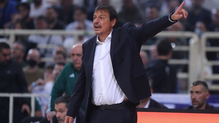 Ξέσπασμα Αταμάν στη συνέντευξη Τύπου: «Γράφτηκαν μ@λ@κίες - Ήμασταν άστοχοι στο δεύτερο ημίχρονο»