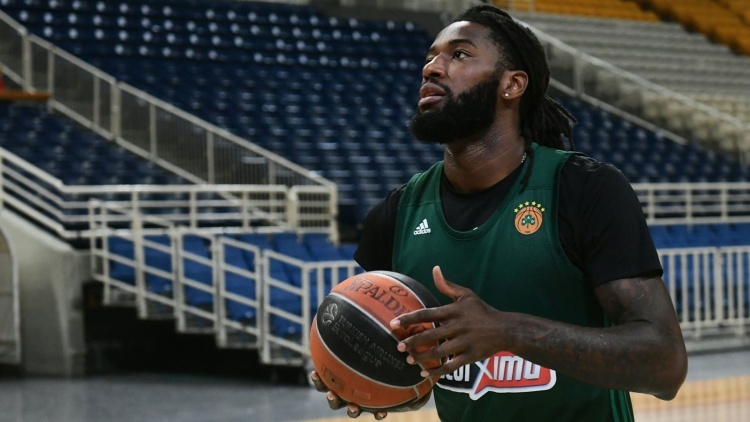 Πρόβλημα στον αστράγαλο ο Λεσόρ!