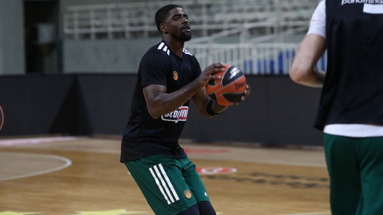 Μπέικον: «Έχω δουλέψει με την ομάδα - Για μένα θα είναι καλύτερο ματς με την Μπασκόνια»