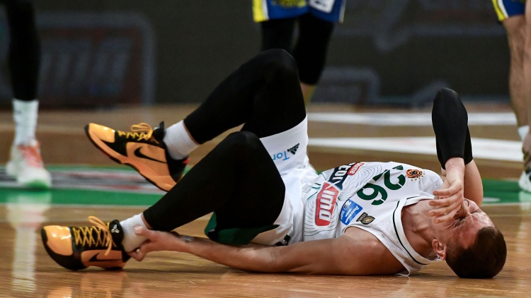 Νέντοβιτς: «Αυτό δεν έπρεπε να συμβεί» (pics)