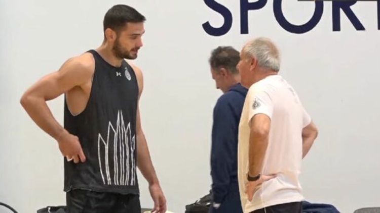 Παπαπέτρου: «Ιδιαίτερο παιχνίδι για μένα με τον Παναθηναϊκό»