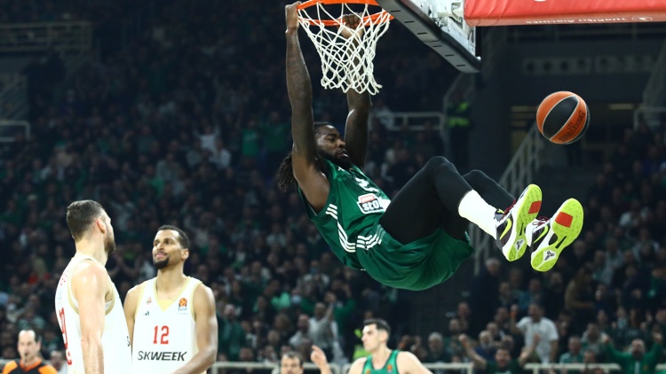 Euroleague: Πρώτος στα τελειώματα κοντά στο καλάθι o Λεσόρ!