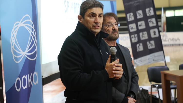 Αυγενάκης: «Η κόντρα είναι από πλευράς του κ. Γιαννακόπουλου - Είμαι αισιόδοξος για αίσια έκβαση»