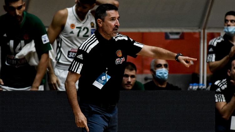 Πρίφτης: «Δεν είμαστε μια ομάδα “Χόλιγουντ” και πρέπει να το δείχνουμε»