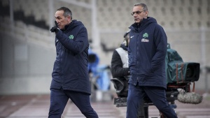 Στρέφεται προς το 3-4-3 ο Δώνης