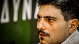 Γιαννακόπουλος: «Δεν δίνετε τα 8€ στη ΔΕΗ ή τον Μιλουτίνοφ;» (pic)