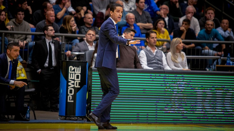 Σφαιρόπουλος για Κάτας: «Αξίζει την ευκαιρία στην Ευρωλίγκα»