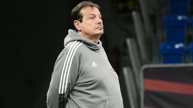 Αταμάν: «Θα είναι έτοιμοι Σλούκας και Λεσόρ - Μπορεί να κοιτάξουμε για μεταγραφή»