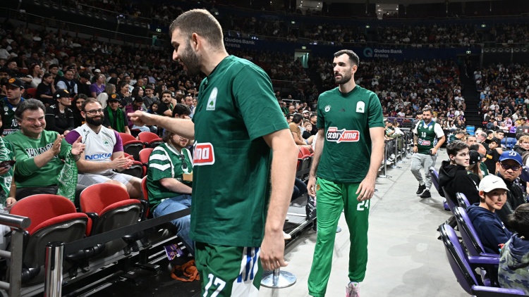 Ρογκαβόπουλος: «Διπλή χαρά η νίκη στην Αυστραλία – Είδα για πρώτη φορά συγγενείς μου»