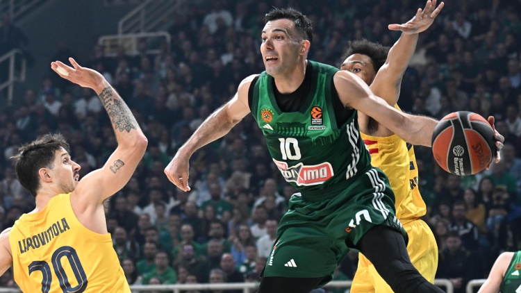 Σλούκας: «Αφιερώνω τη νίκη στον κόσμο - Δίνω τα πάντα για την ομάδα»