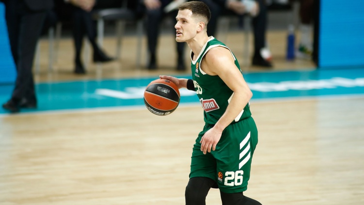 Χωρίς Νέντοβιτς και Κασελάκη, αλλά με Μαντζούκα στο Βερολίνο ο Παναθηναϊκός