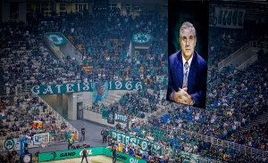 «Για πάντα στις καρδιές μας» (pic)