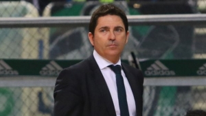 Πασκουάλ: «Ο σεβασμός δεν πρέπει να χάνεται, κανείς δεν θα μιλήσει για τη διαιτησία»