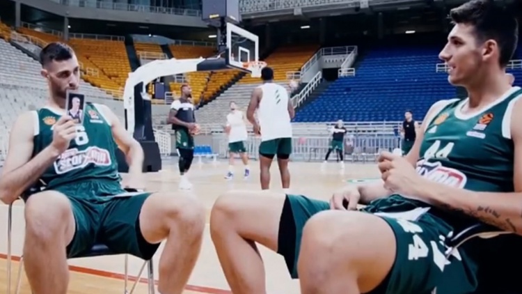 Παπαγιάννης και Μήτογλου... μαντεύουν ποιος (vid)