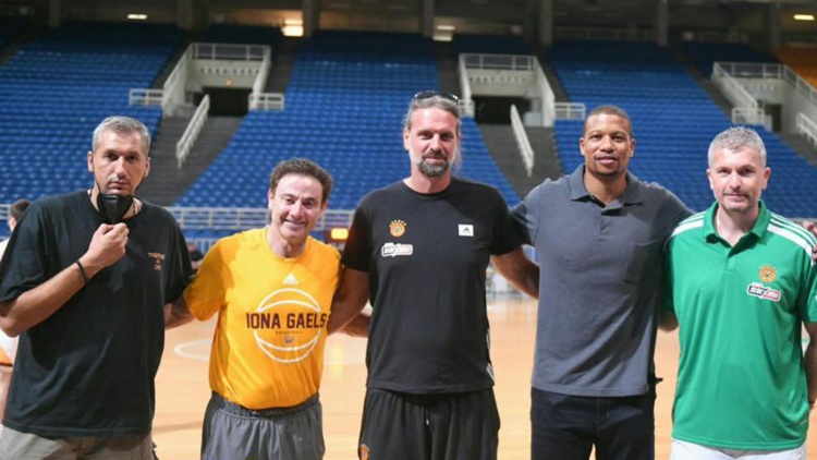 Πιτίνο: «Καταπληκτική δουλειά στον Παναθηναϊκό - Δεν θα πήγαινα στον Ολυμπιακό»