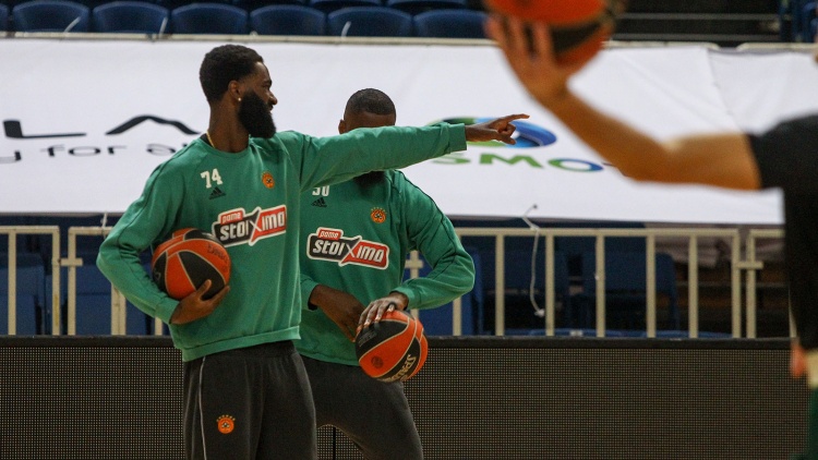 Έτοιμος ο Σαντ Ρος, χωρίς προβλήματα η προπόνηση ενόψει ντέρμπι