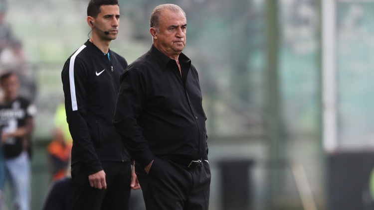 Τερίμ: «Το πρωτάθλημα της Ελλάδας δεν αξίζει τέτοιες διαιτησίες»