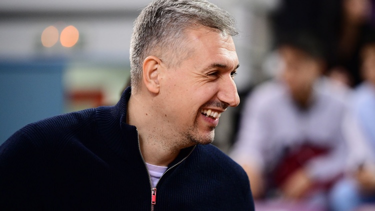 Διαμαντίδης: «Θέλω να το πάρει ο Παναθηναϊκός - Μου αρέσει αυτό που βλέπω στο Άμπου Ντάμπι» (vid)