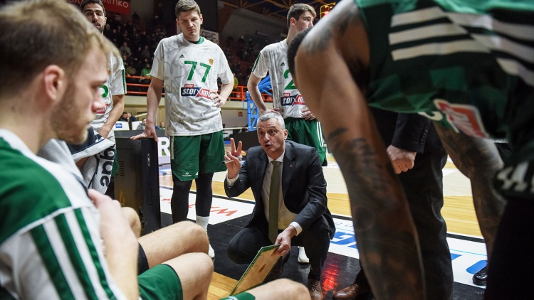 Μένει στον Παναθηναϊκό ο Ράντονιτς - Αλλάζει πόστο ο Πεδουλάκης