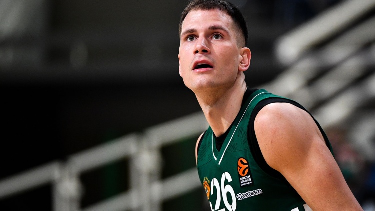 Νέντοβιτς: «Έπρεπε κάποιος να βγει μπροστά»