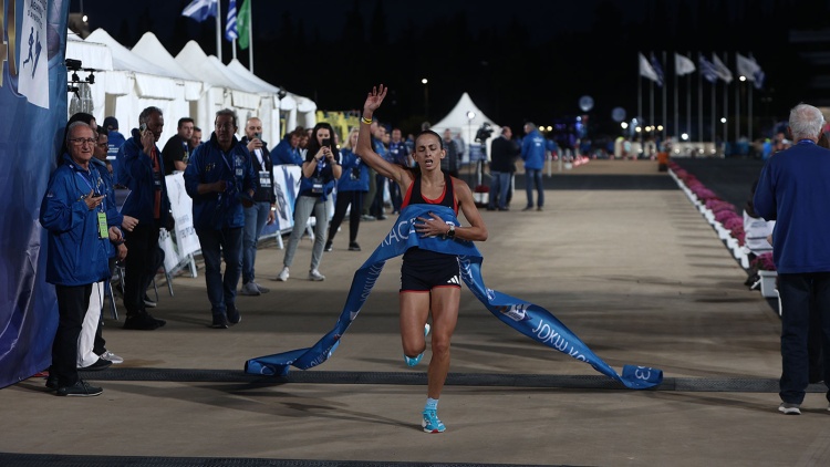 Πρώτη στα 10.000 μέτρα η Μαρινάκου