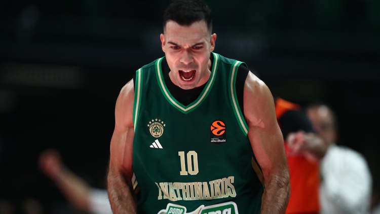 Ο Κώστας Σλούκας ανανέωσε το συμβόλαιό του με τον Παναθηναϊκό μέχρι το 2027!