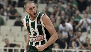 «Μπήκε» ο Λοτζέσκι, προληπτικά εκτός ο Λάνγκφορντ