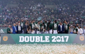 Πρεμιέρα στο εξοχικό του