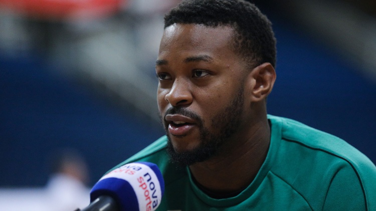 Φόστερ: «Να μην κάνουμε τα ίδια λάθη που κάναμε με τη Ζαλγκίρις»