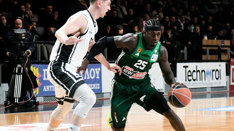 «Σβηστός» στην Πάτρα ο Παναθηναϊκός πήρε τη νίκη πριν τη «διαβολοβδομάδα»