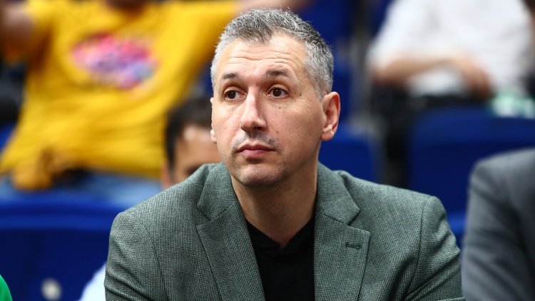 Στην Uber Arena ο Διαμαντίδης, αποθεώθηκε ο legend του Παναθηναϊκού (vid)