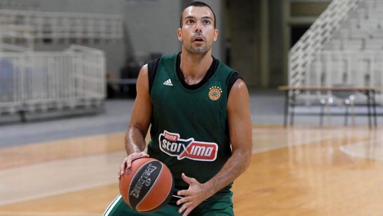 Έβαλε τα πράσινα και ξεκίνησε προπονήσεις ο Σλούκας (pics)